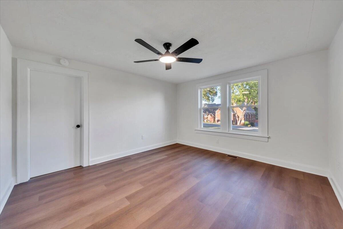 4512 Delray ST NW - Photo 13