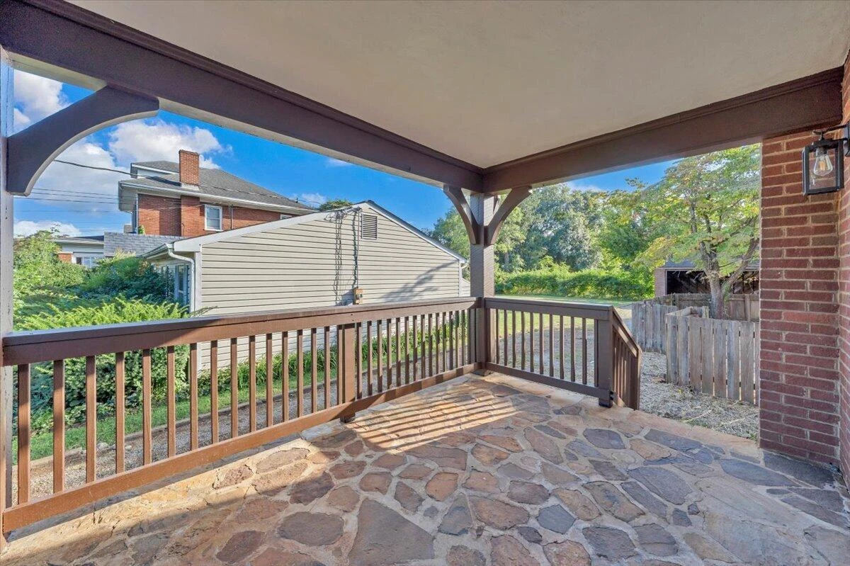4512 Delray ST NW - Photo 28