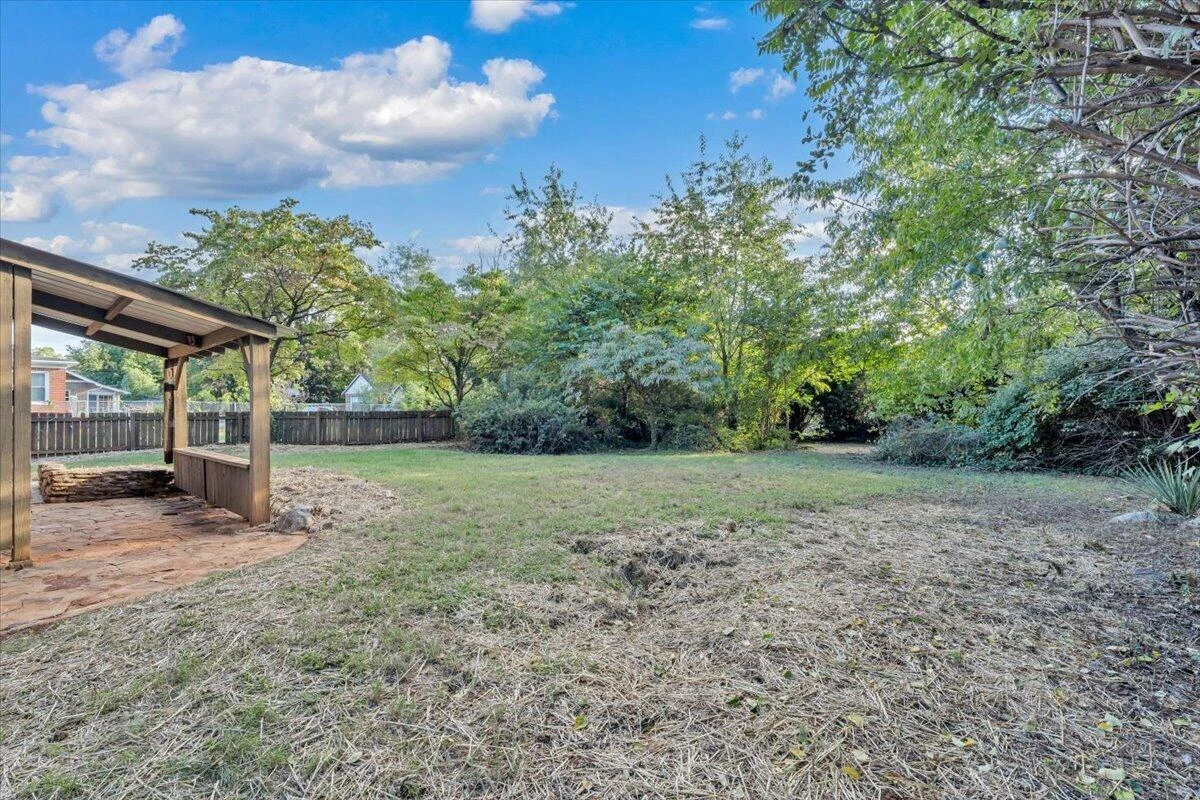 4512 Delray ST NW - Photo 32