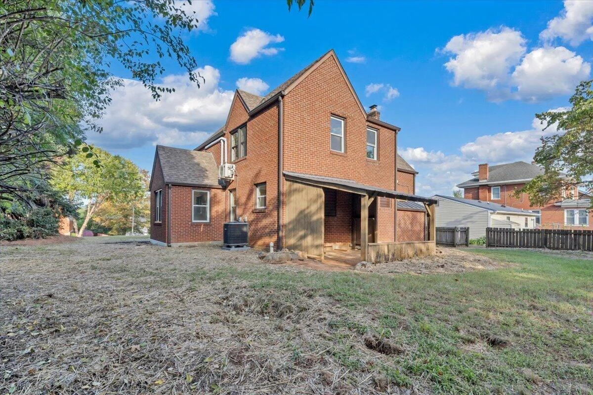 4512 Delray ST NW - Photo 33