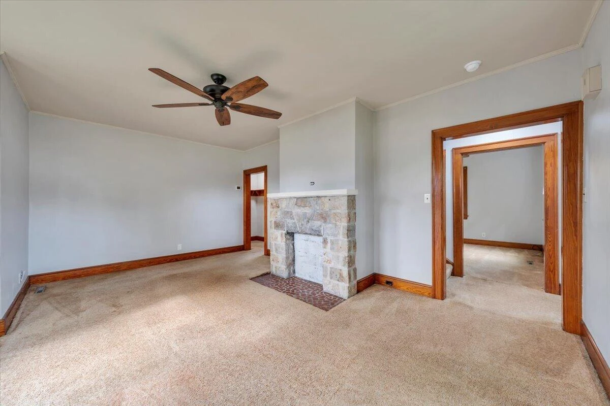 408 Liberty RD NE - Photo 4
