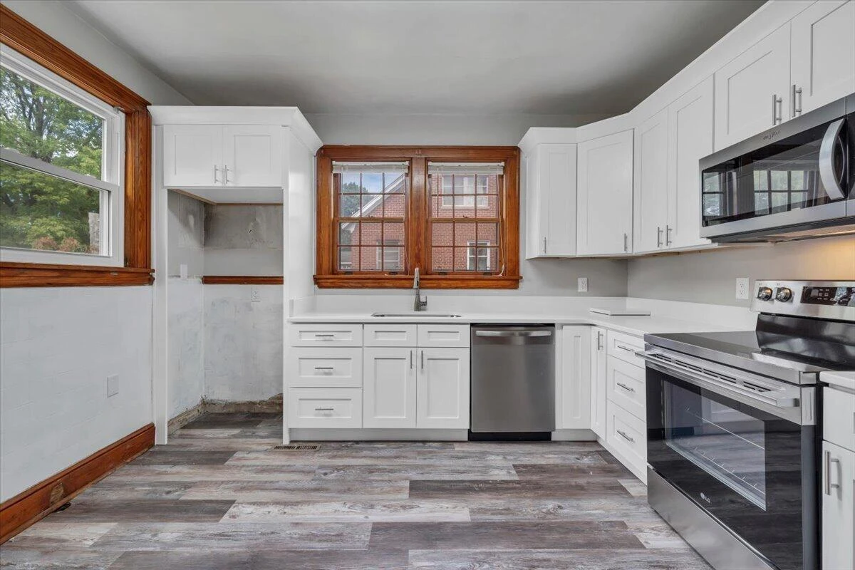 408 Liberty RD NE - Photo 13