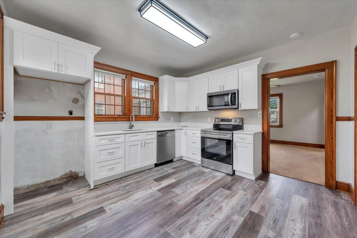 408 Liberty RD NE - Photo 14