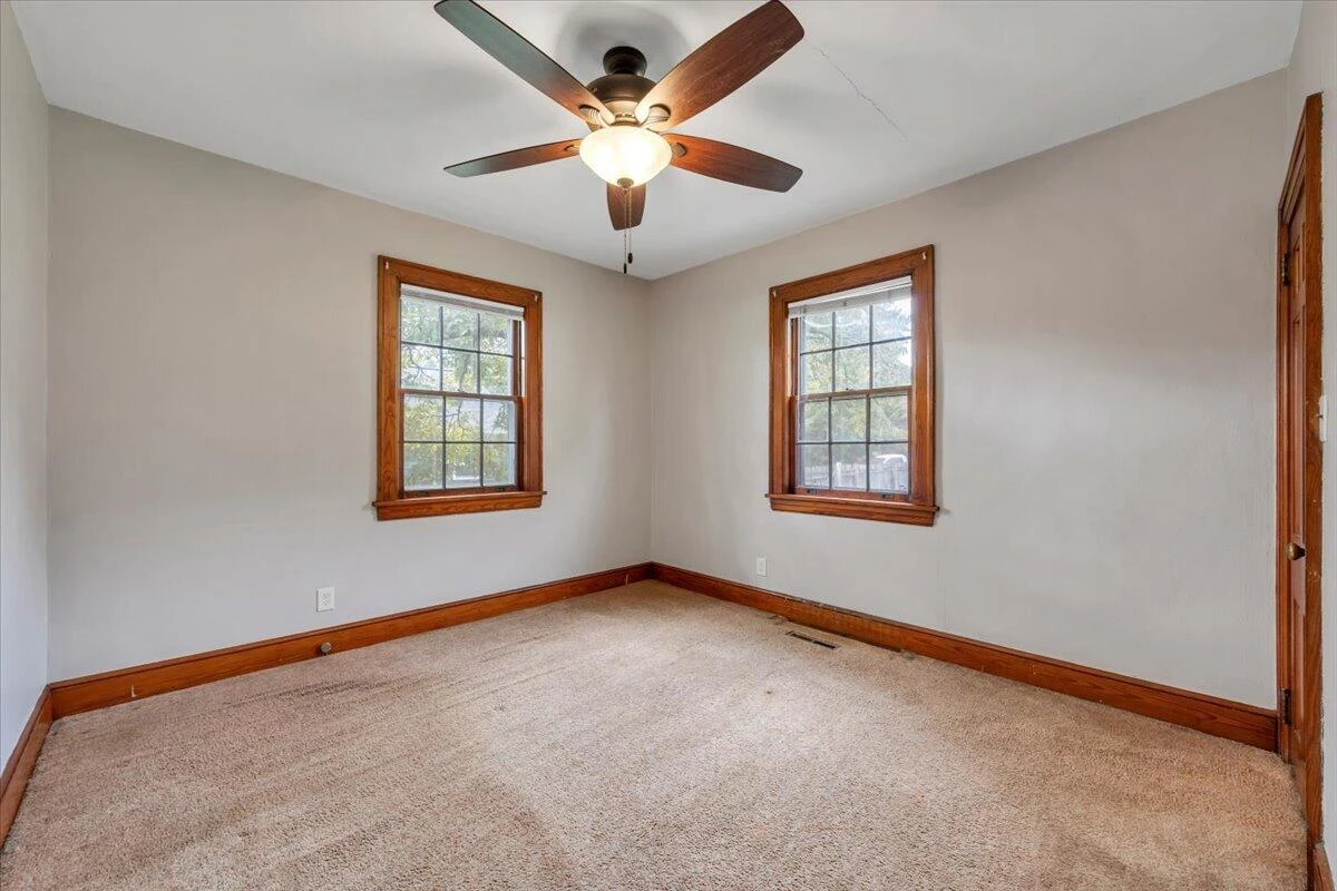 408 Liberty RD NE - Photo 15