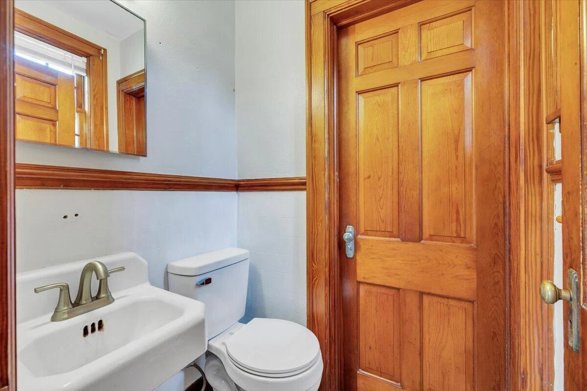 408 Liberty RD NE - Photo 17