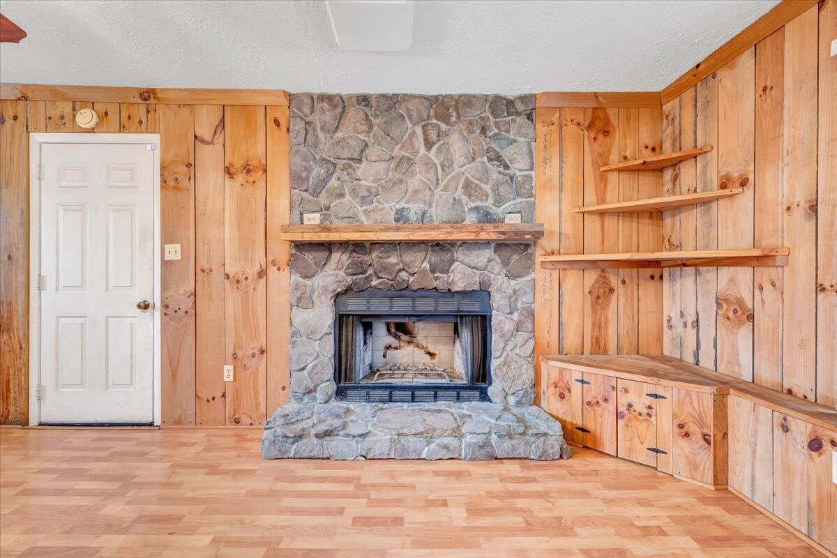 2648 Idlewild BLVD NE - Photo 9