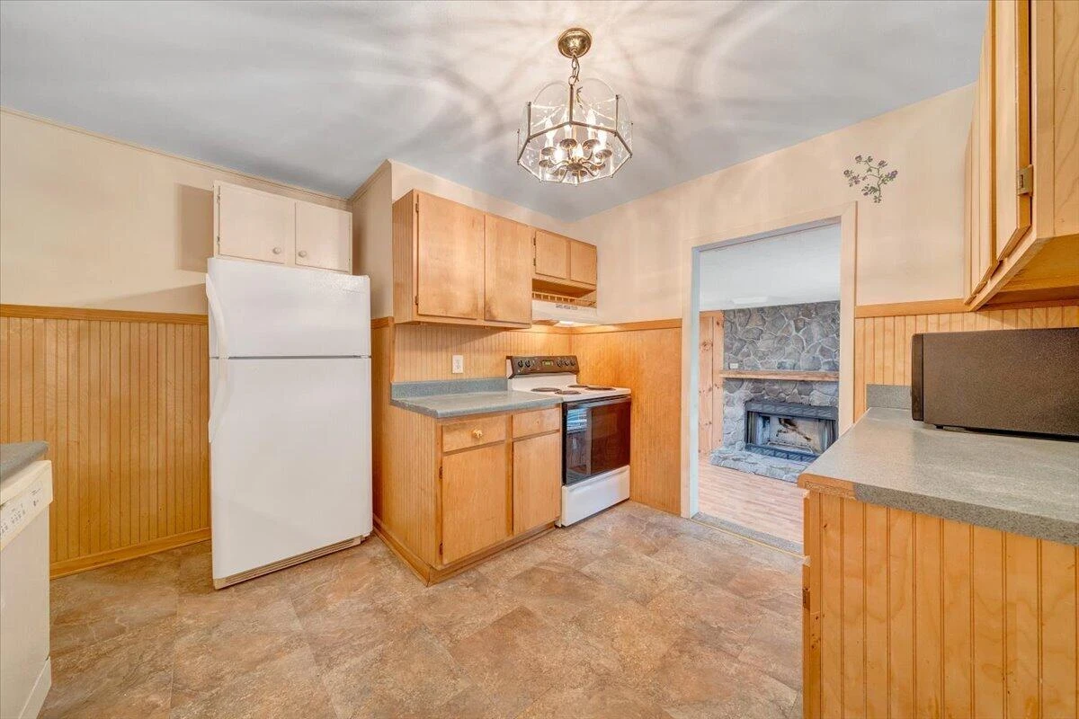 2648 Idlewild BLVD NE - Photo 14