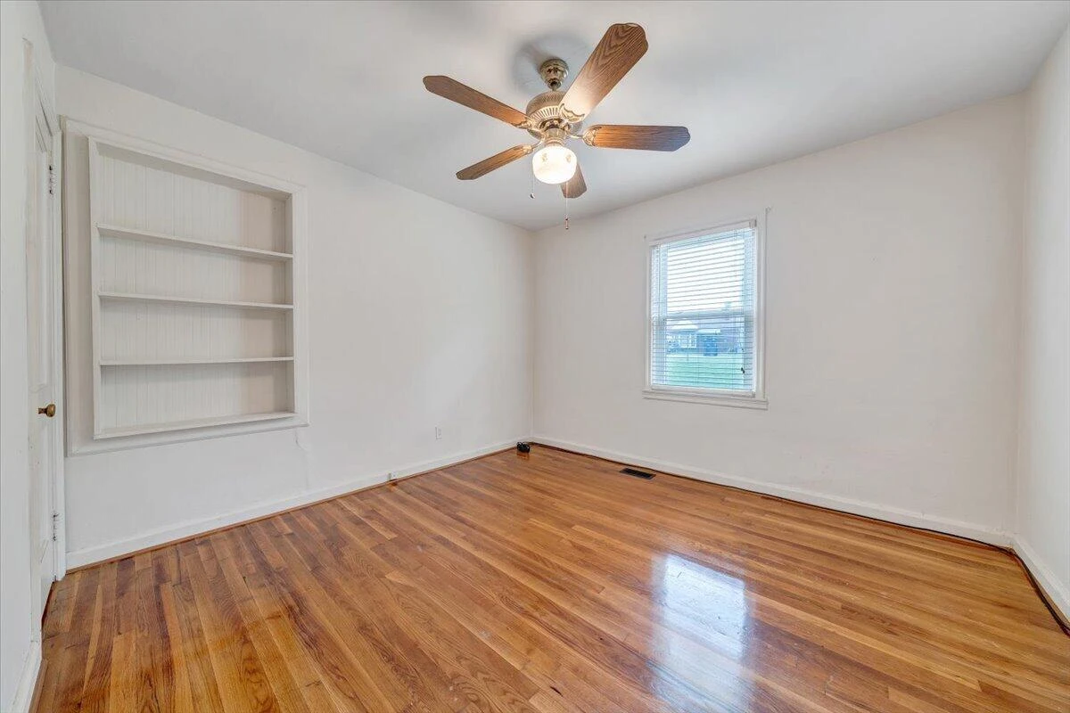 2648 Idlewild BLVD NE - Photo 21