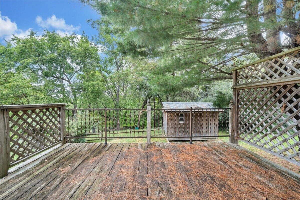 2648 Idlewild BLVD NE - Photo 26