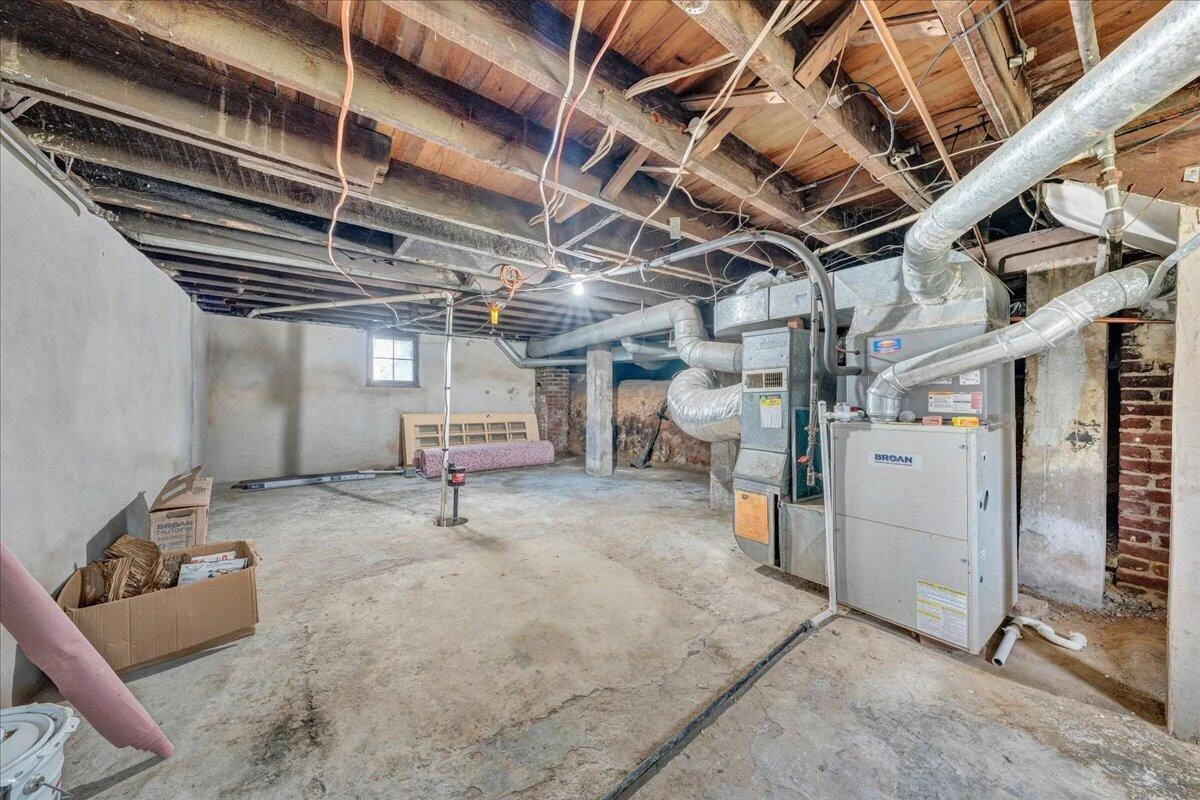 1106 Mercer AVE NW - Photo 31