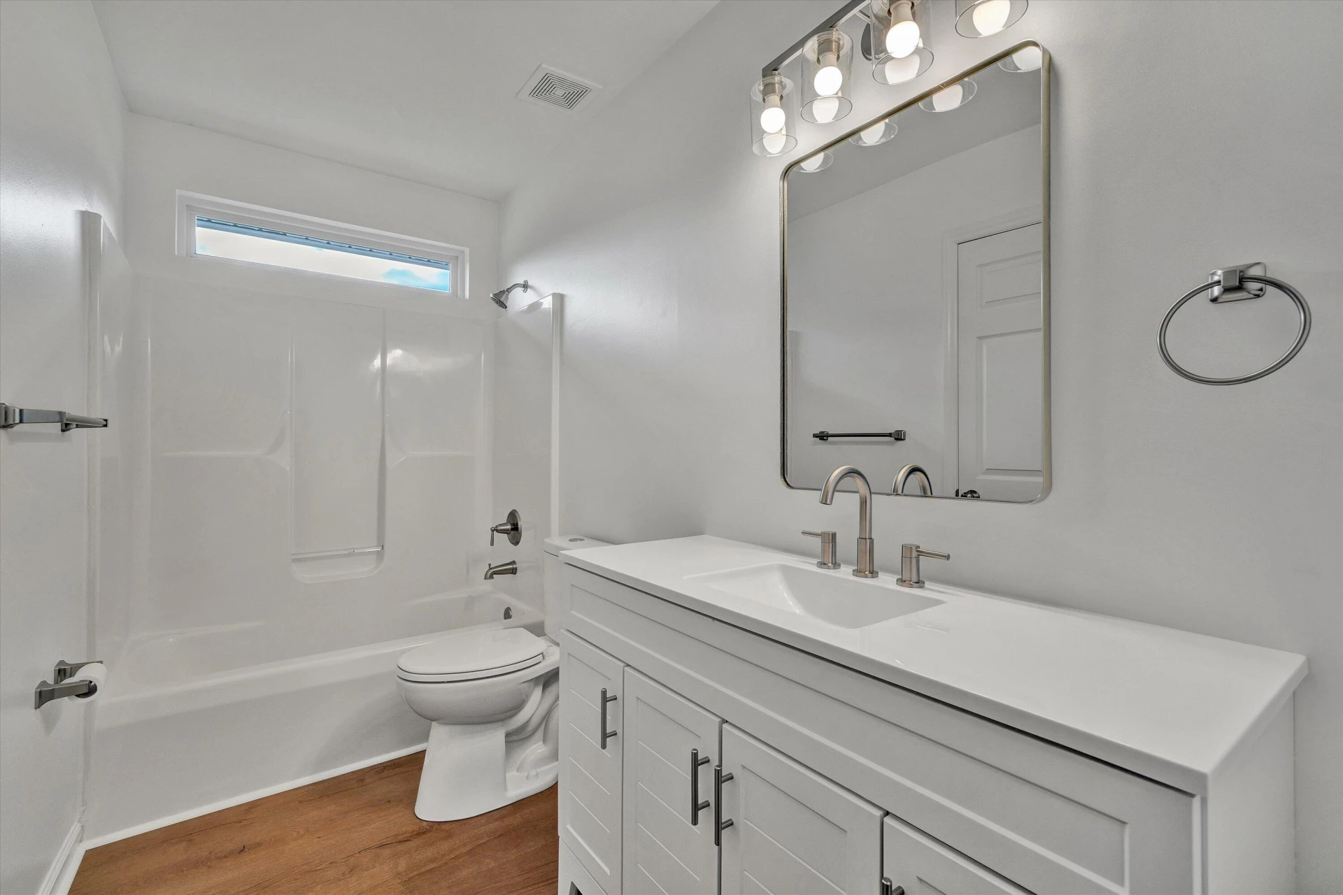 2225 Bloomfield AVE - Photo 15