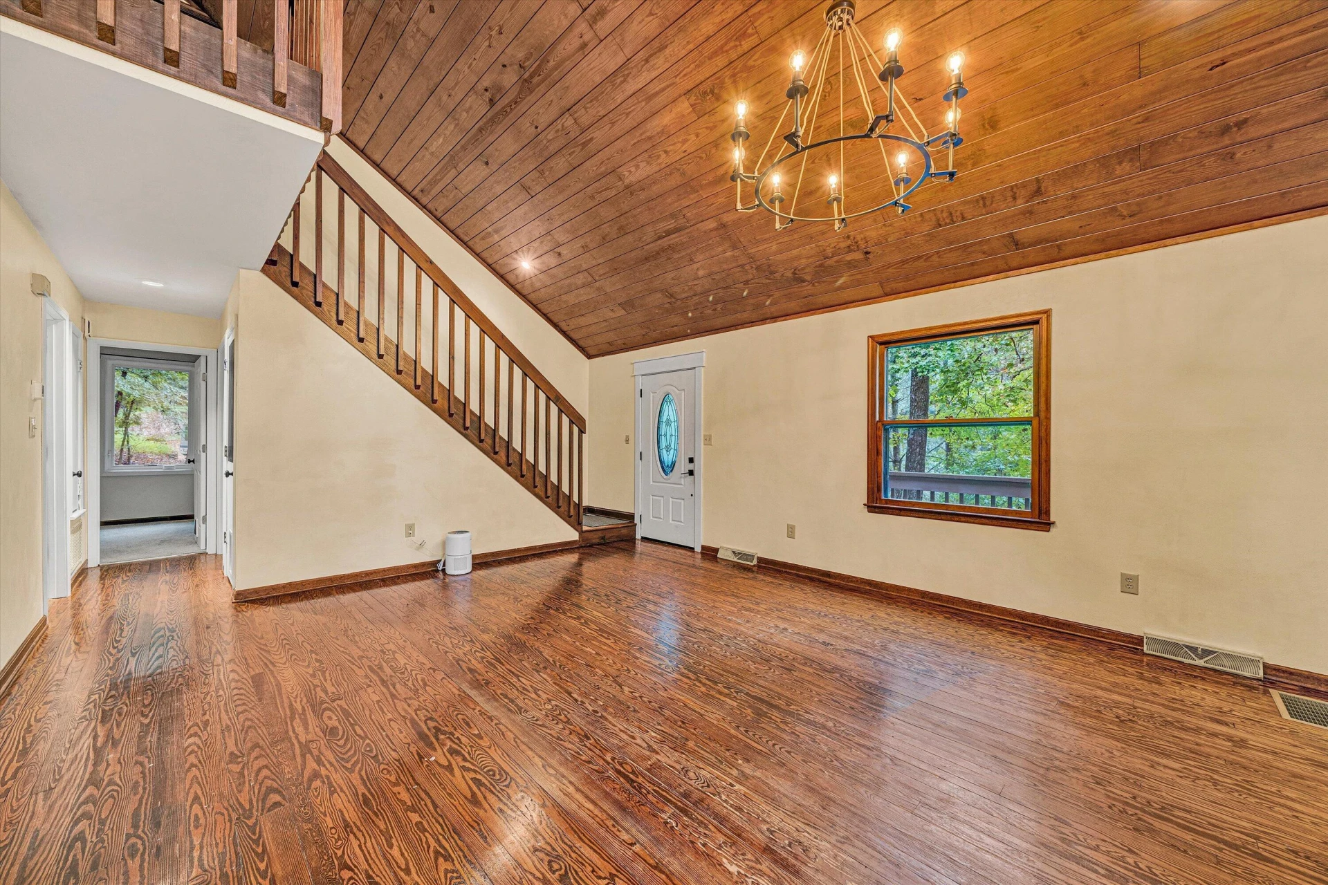 5793 Scenic Hills DR - Photo 7