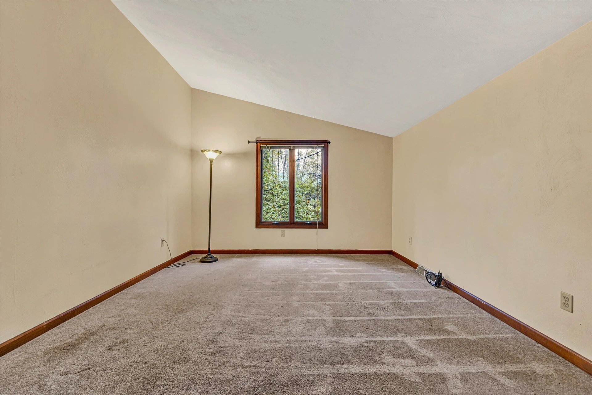5793 Scenic Hills DR - Photo 26