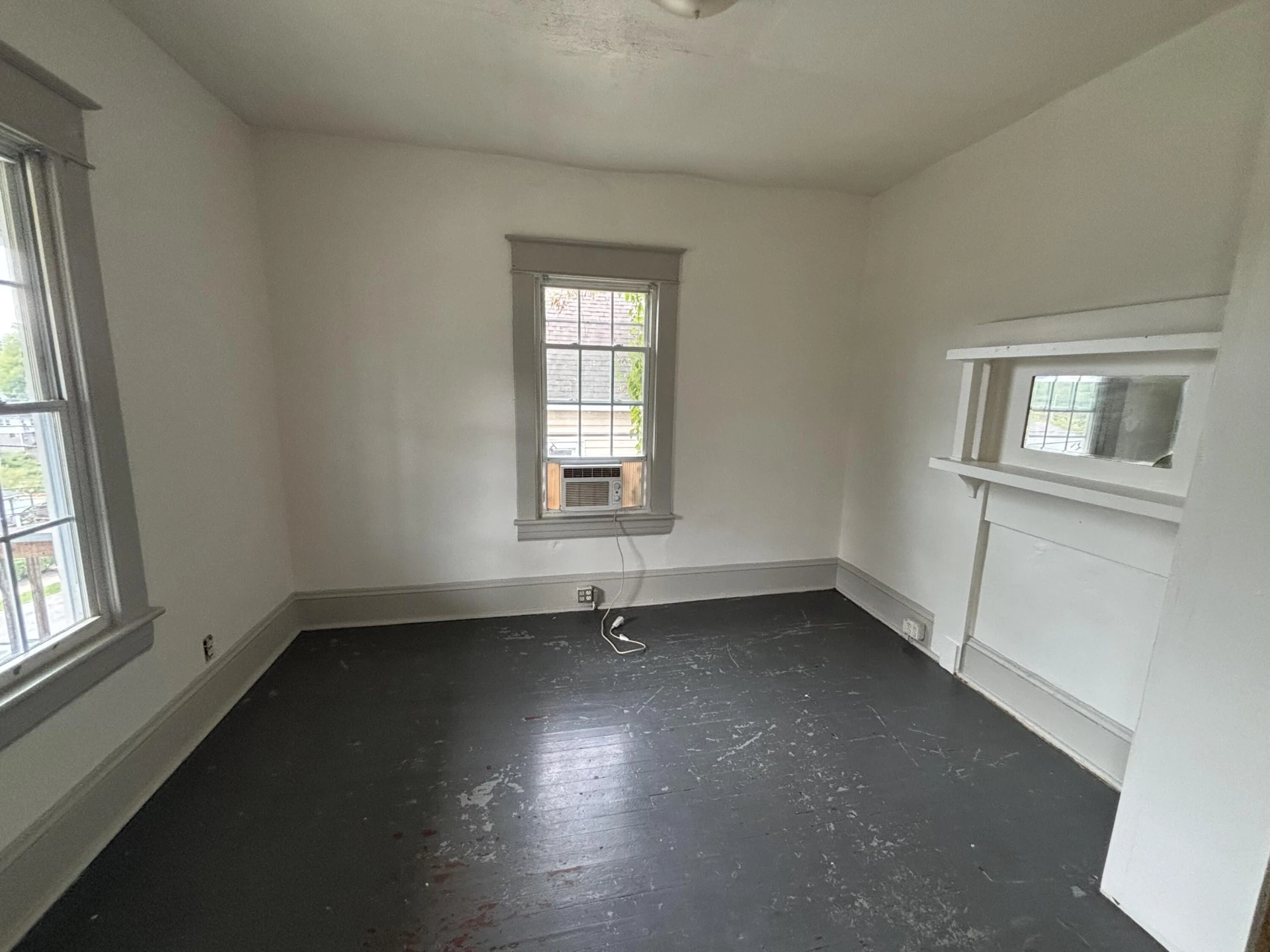 1322 Tazewell AVE SE AVE SE - Photo 3