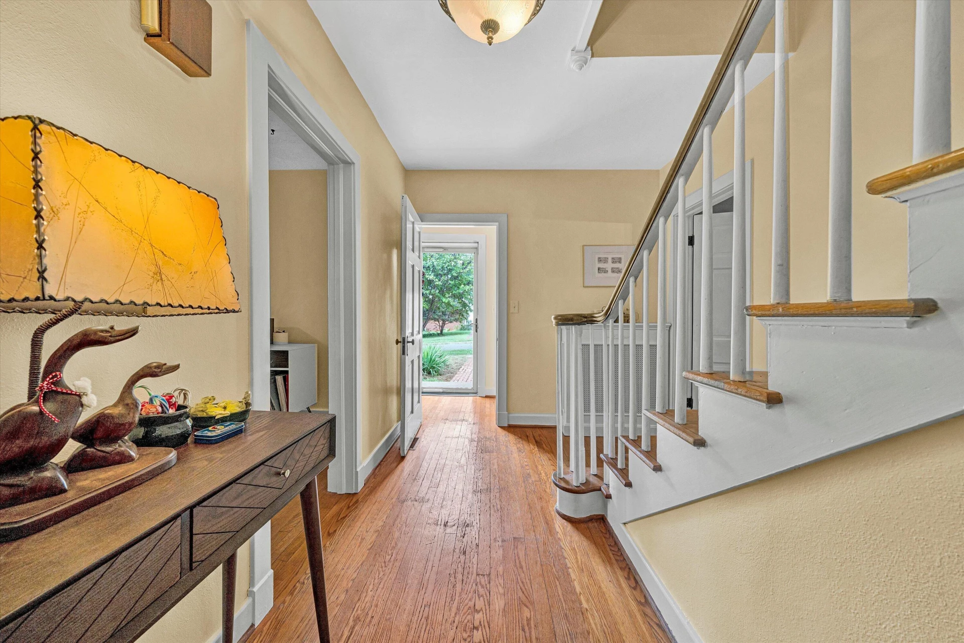 1019 Halliahurst AVE - Photo 4