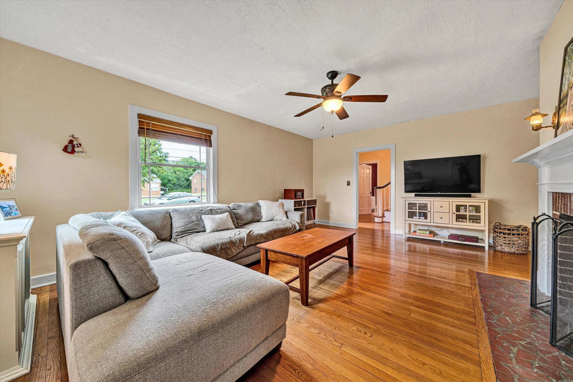 1019 Halliahurst AVE - Photo 7