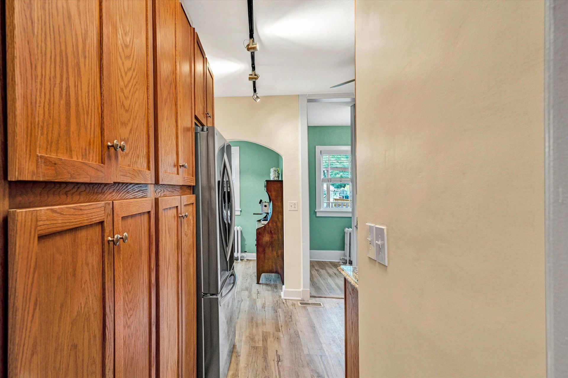 1019 Halliahurst AVE - Photo 14