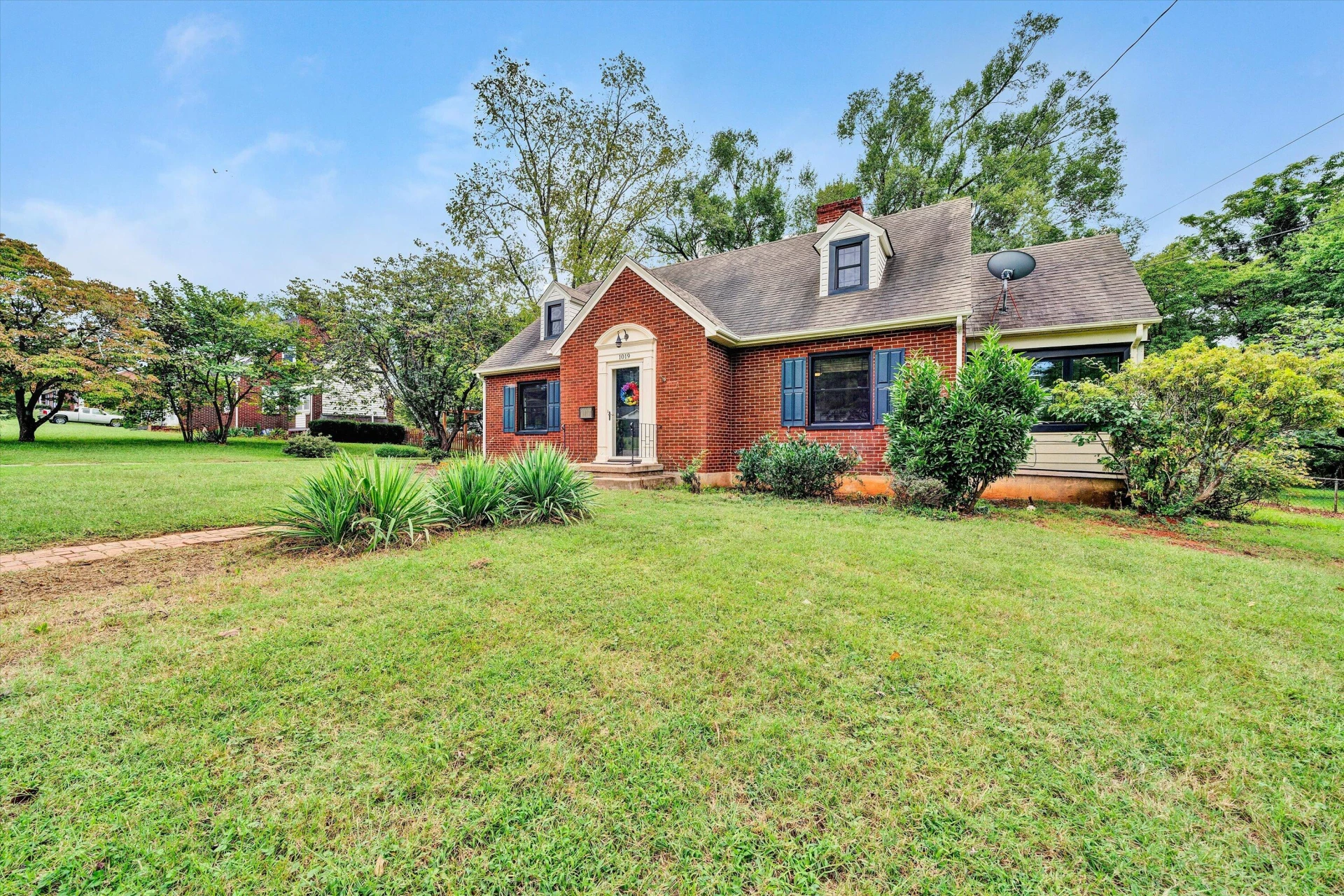 1019 Halliahurst AVE - Photo 35