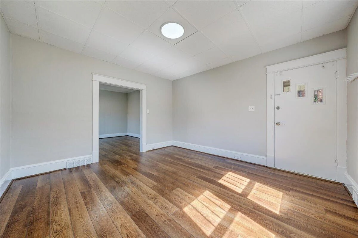 614 Morrill AVE SE - Photo 5