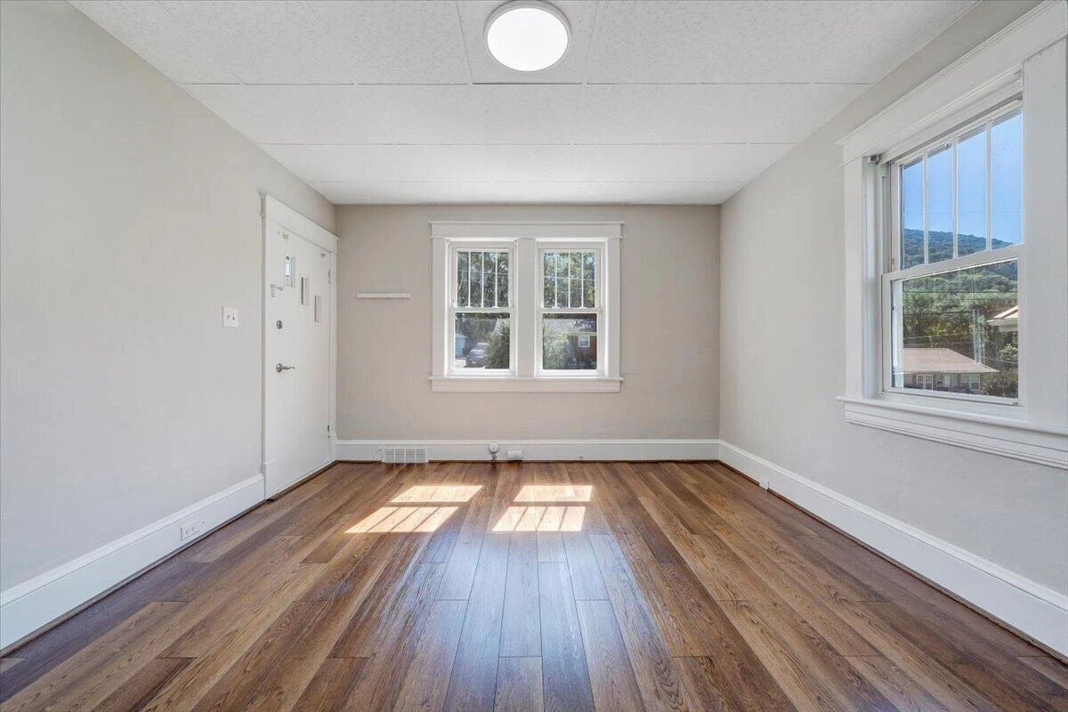 614 Morrill AVE SE - Photo 6