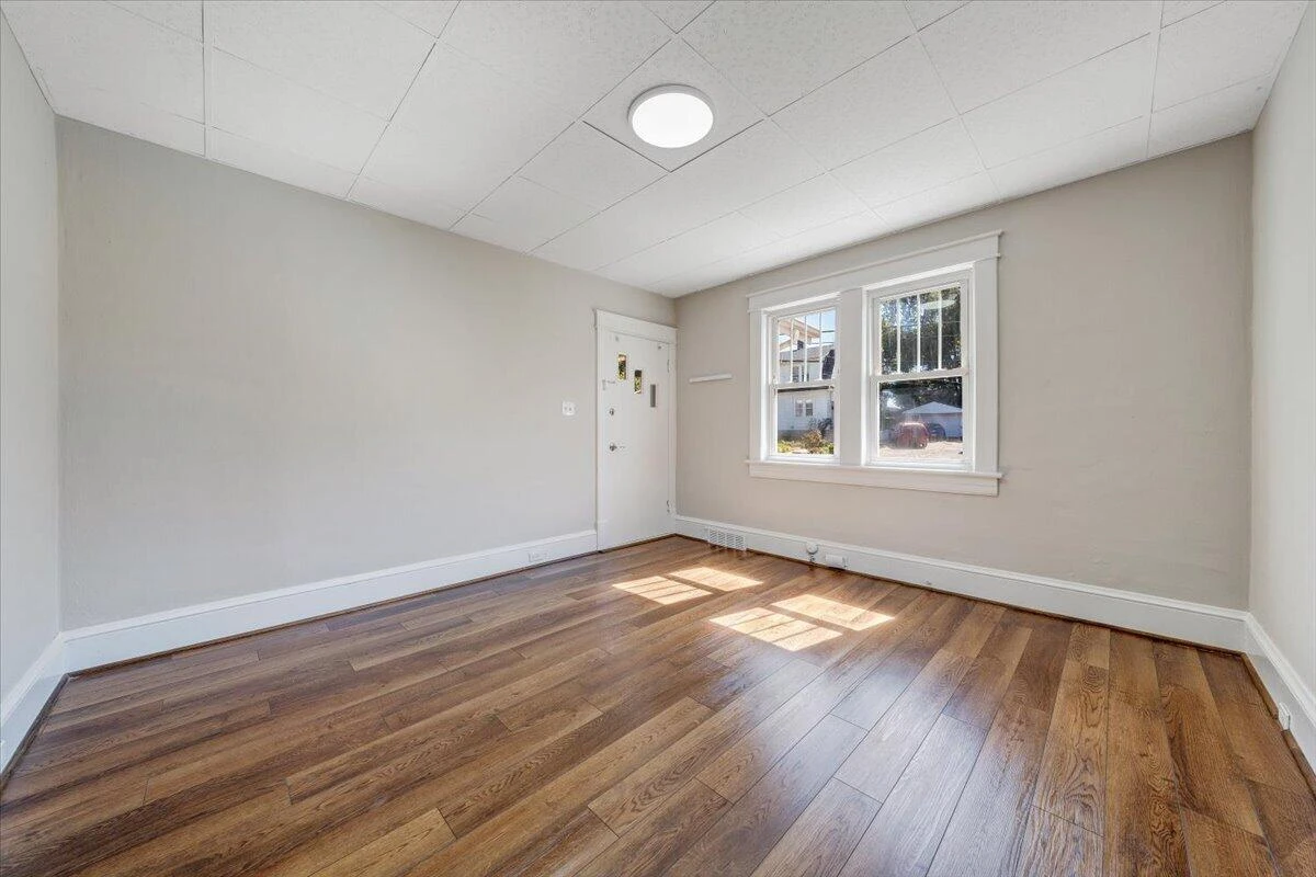 614 Morrill AVE SE - Photo 7