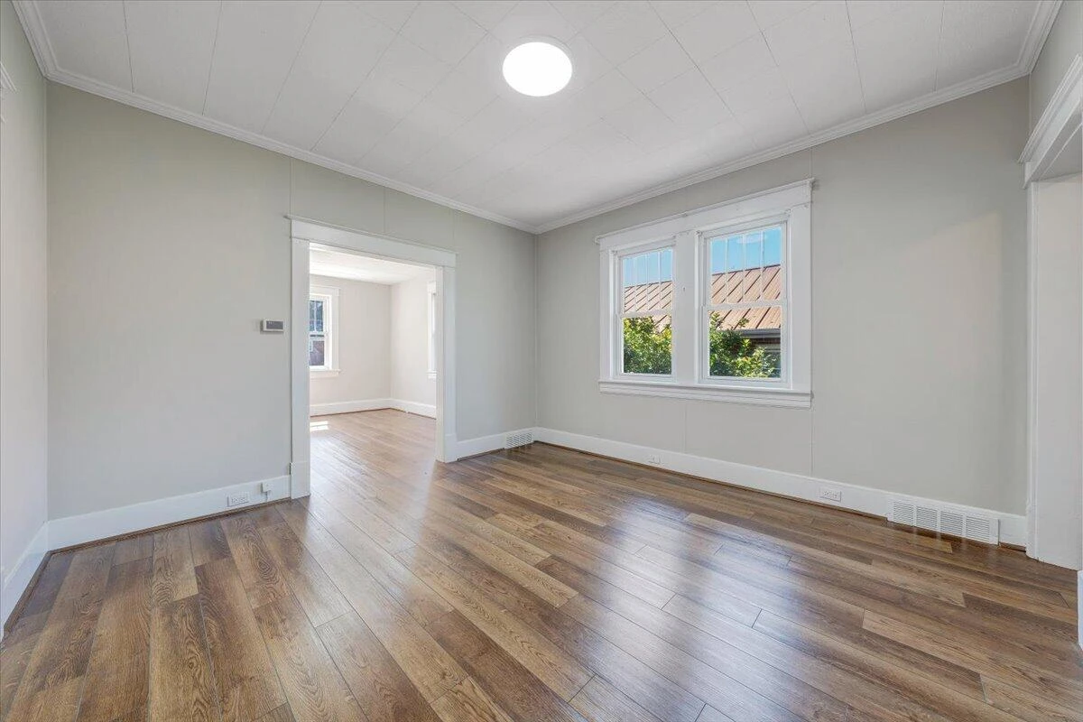 614 Morrill AVE SE - Photo 10