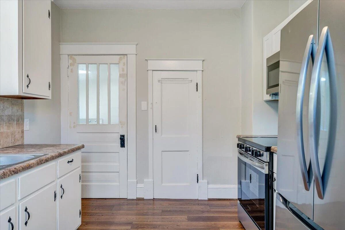 614 Morrill AVE SE - Photo 13