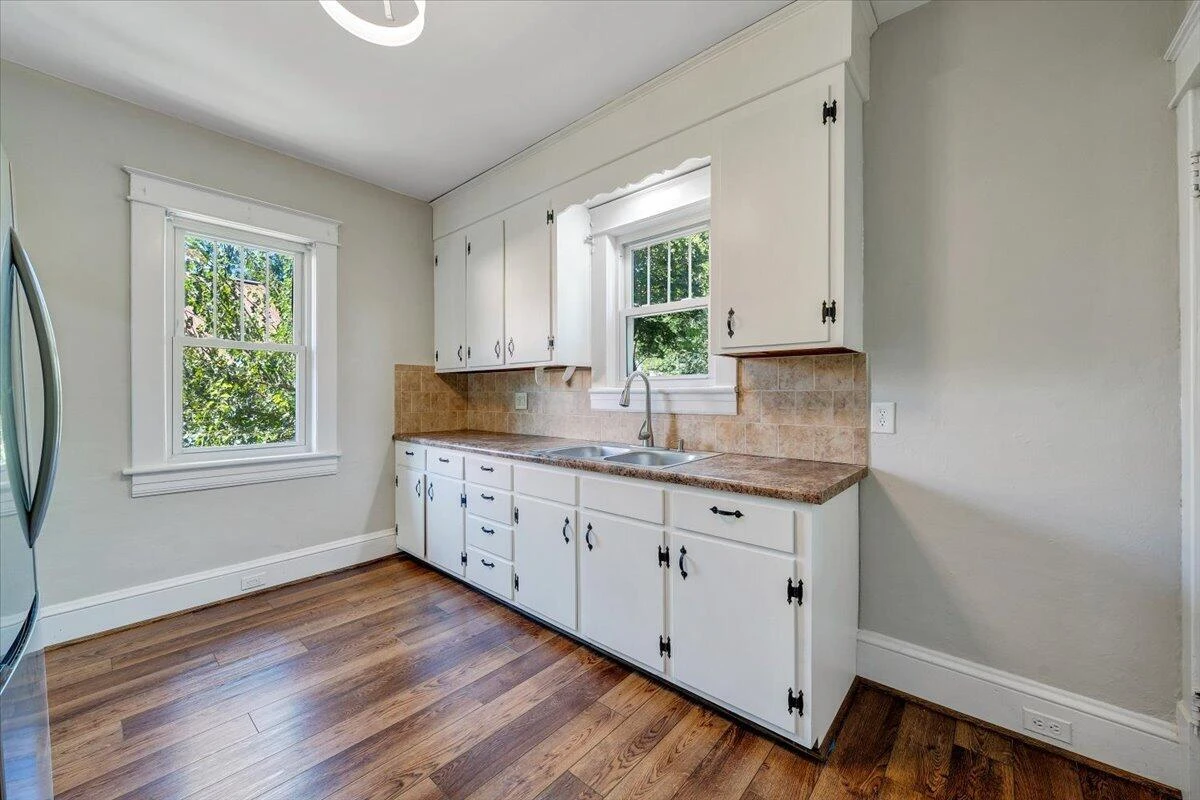 614 Morrill AVE SE - Photo 15