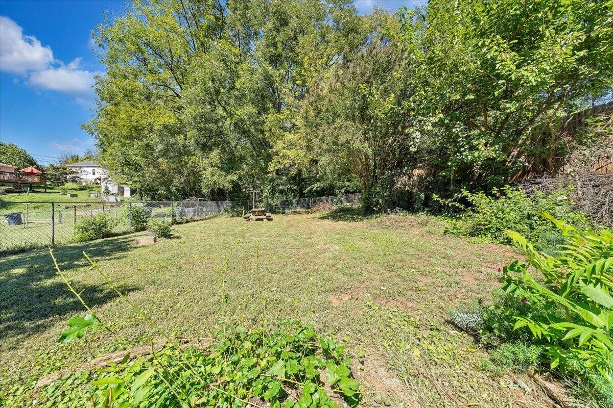 614 Morrill AVE SE - Photo 23