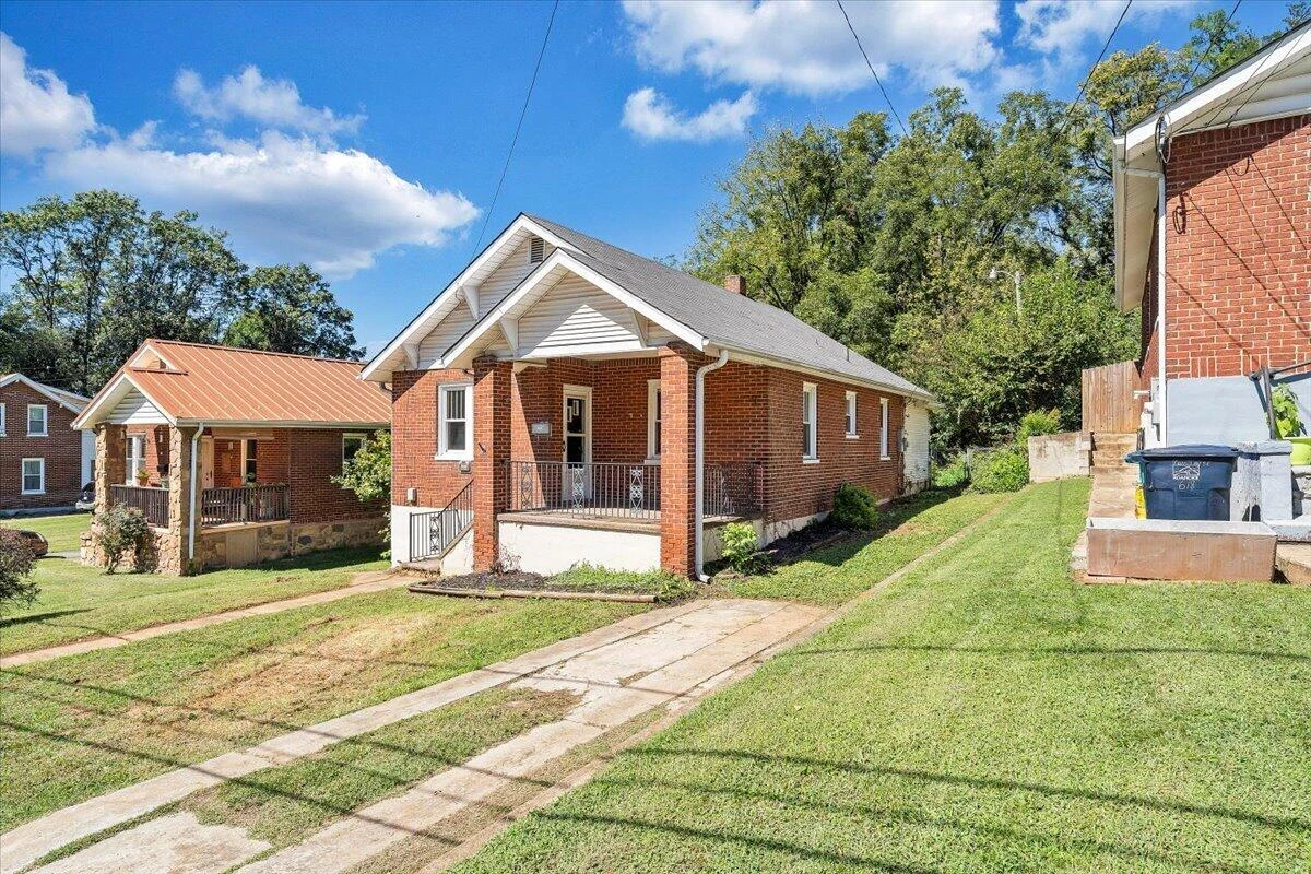 614 Morrill AVE SE - Photo 31