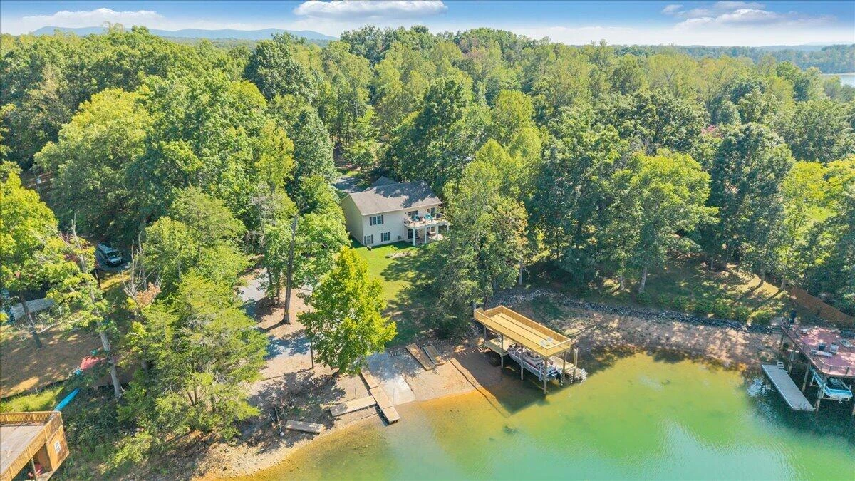 1811 Cutlass RD - Photo 4