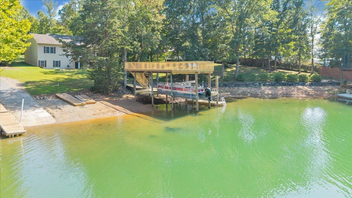1811 Cutlass RD - Photo 5