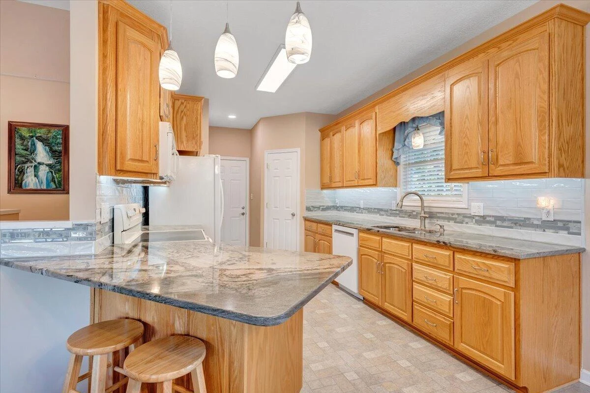 1811 Cutlass RD - Photo 15
