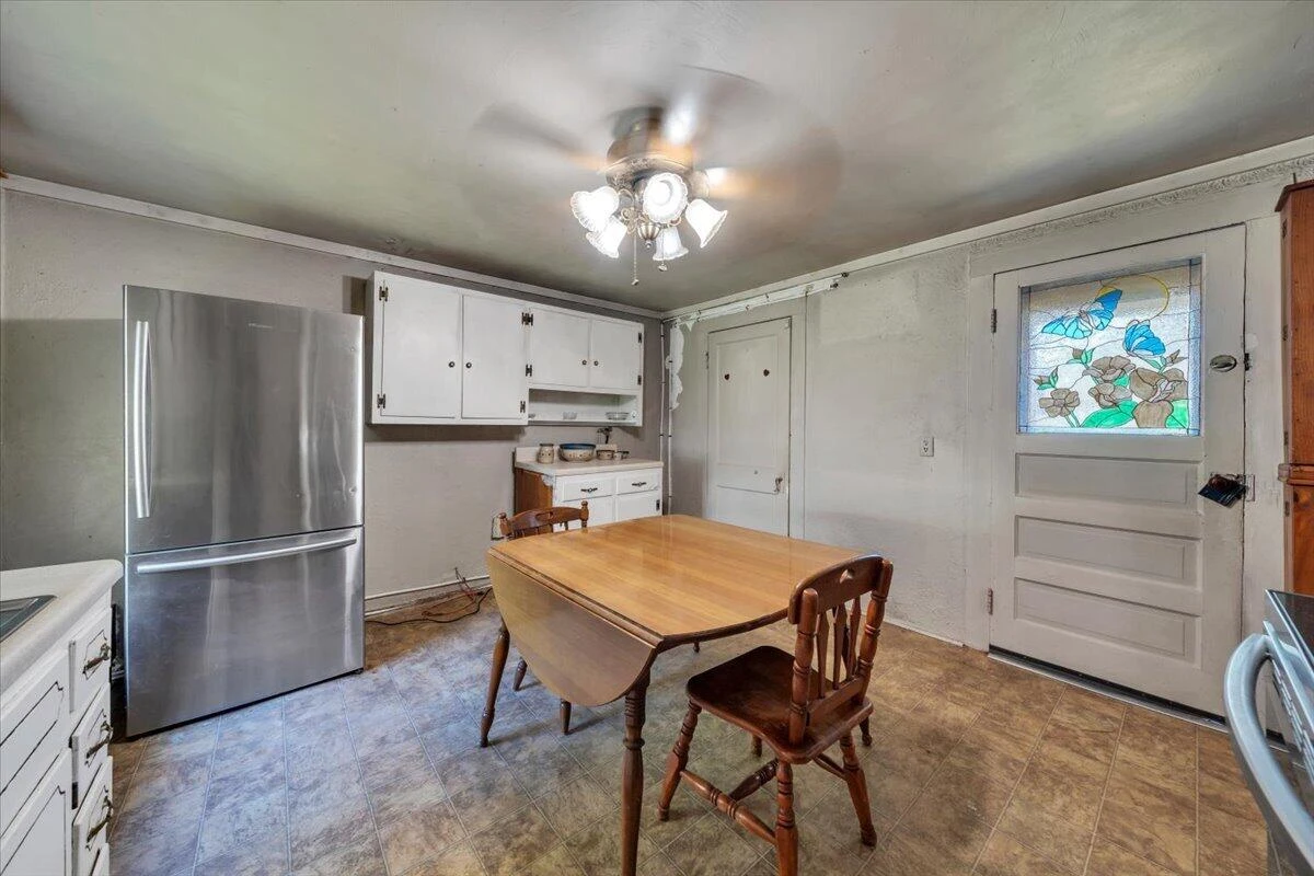 265 Conrad ST - Photo 16