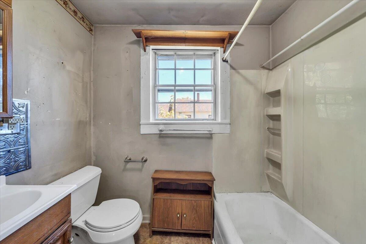 265 Conrad ST - Photo 18