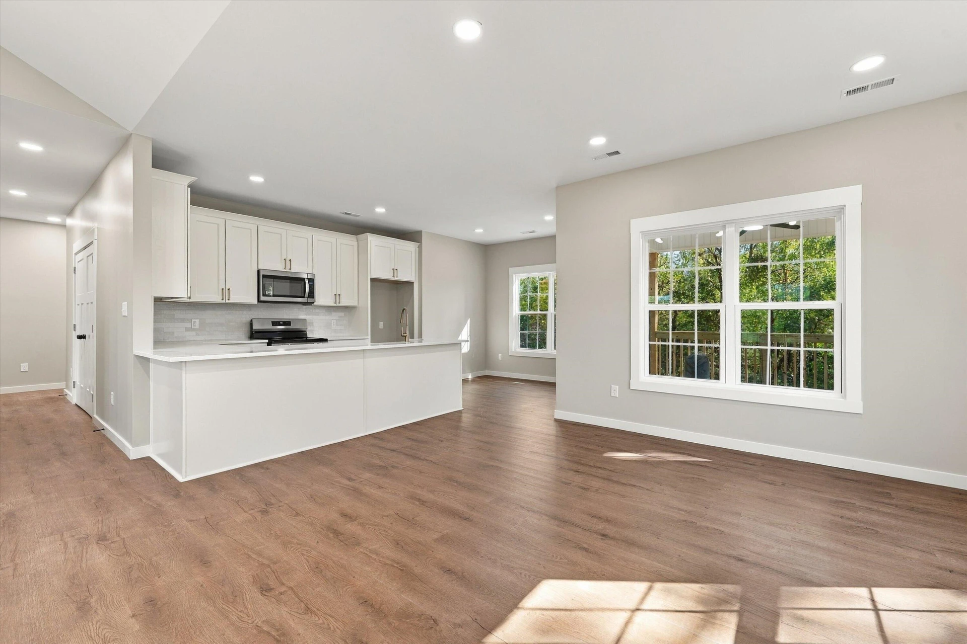 65 Summerfield RD - Photo 8
