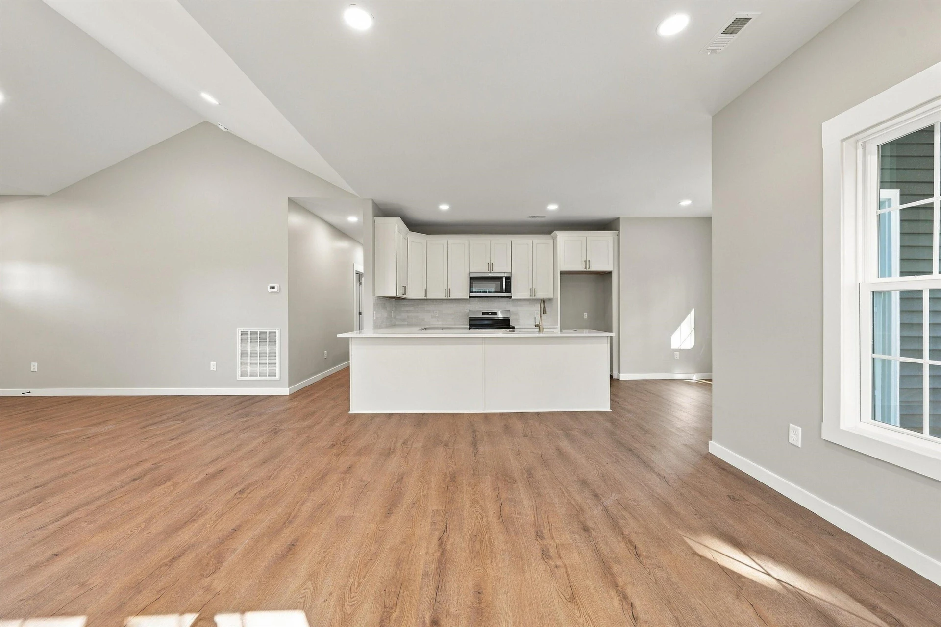 65 Summerfield RD - Photo 9