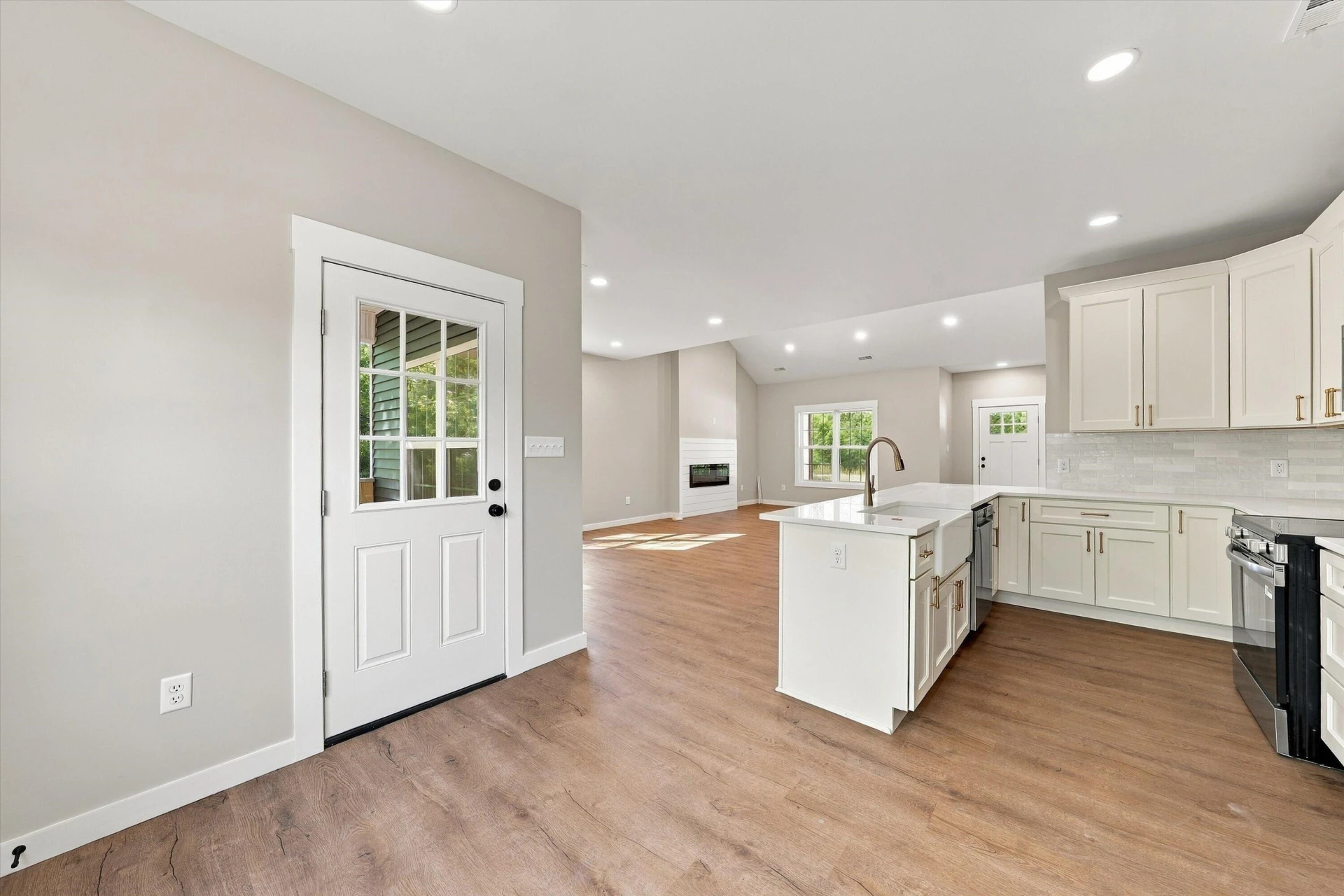 65 Summerfield RD - Photo 13