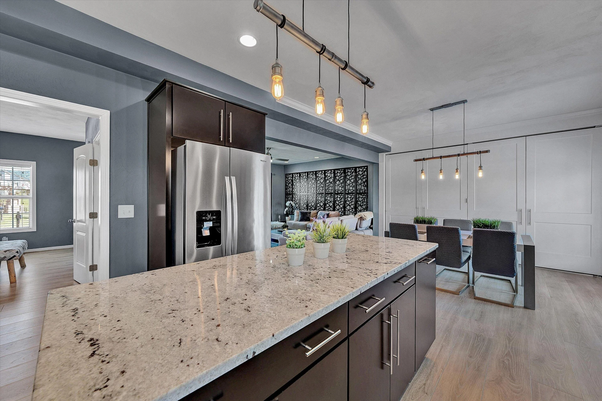 2914 Adam DR - Photo 14