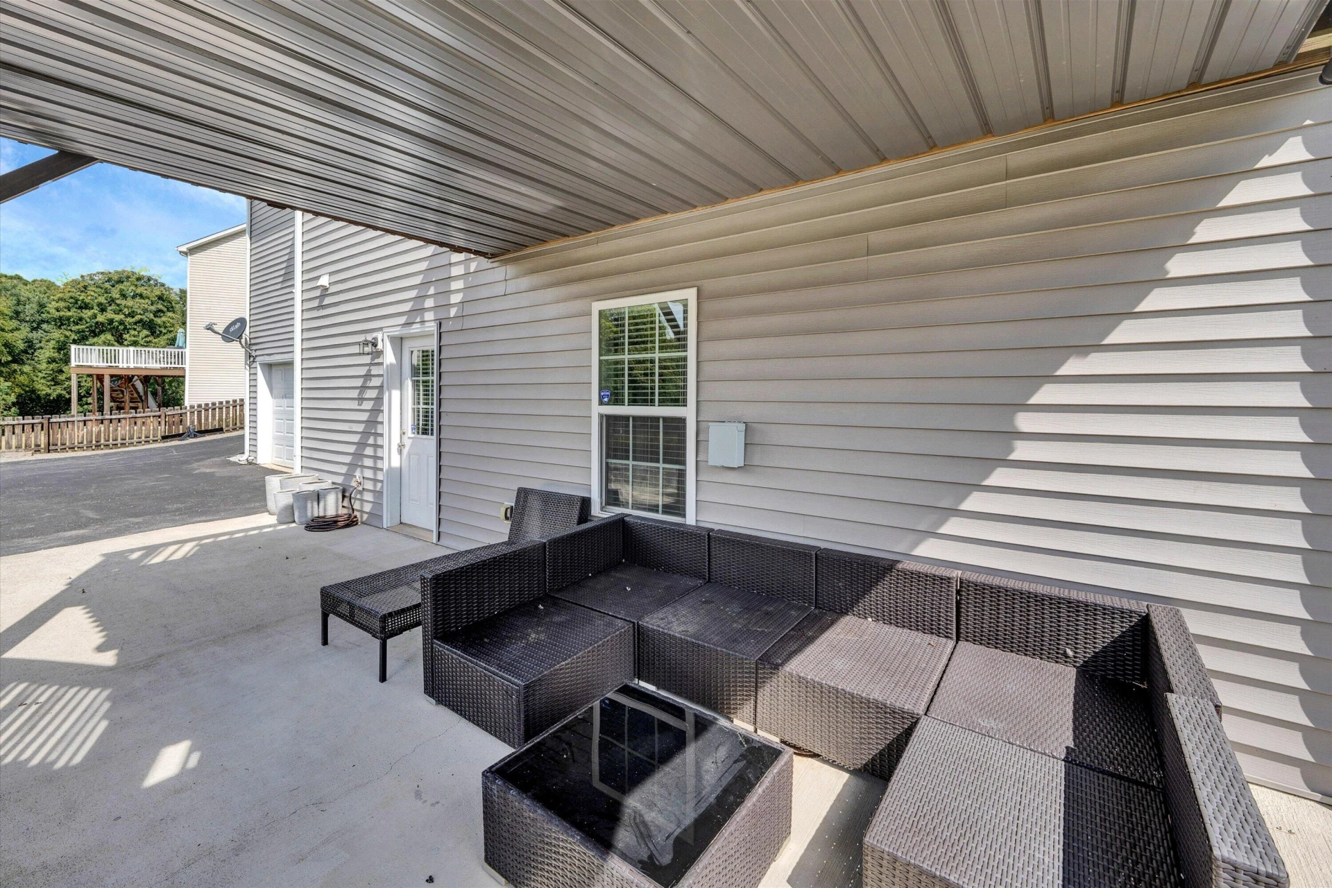 2914 Adam DR - Photo 38