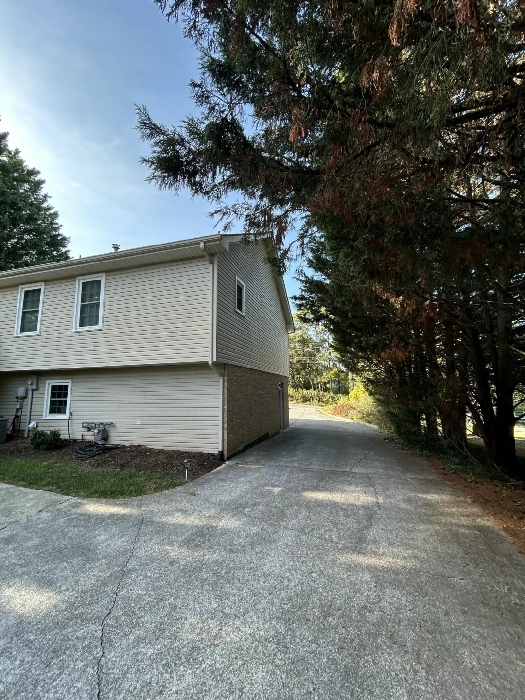 1410 N Mill RD - Photo 19