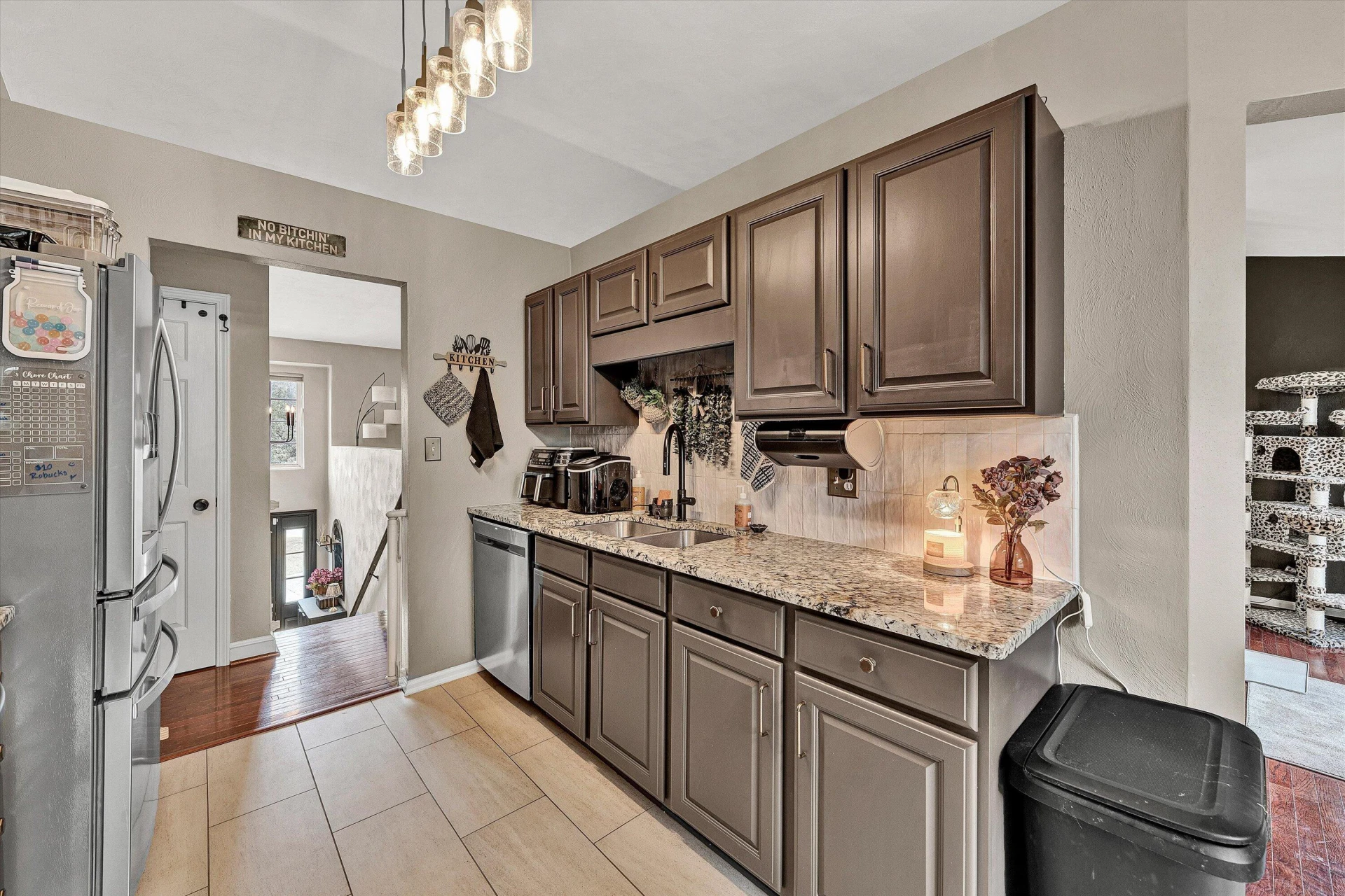 4541 Lomond CIR - Photo 9