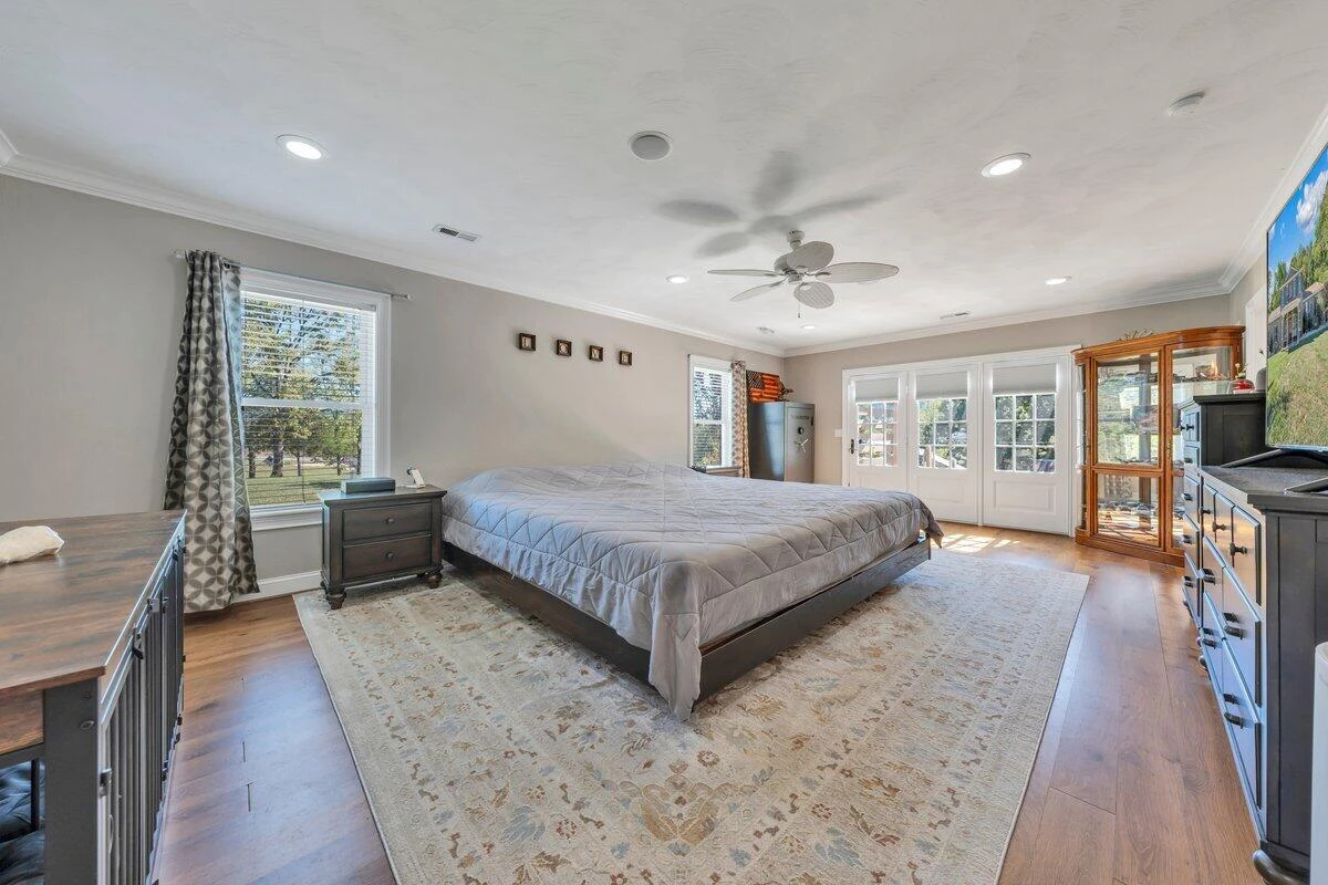 211 Etzler RD - Photo 16