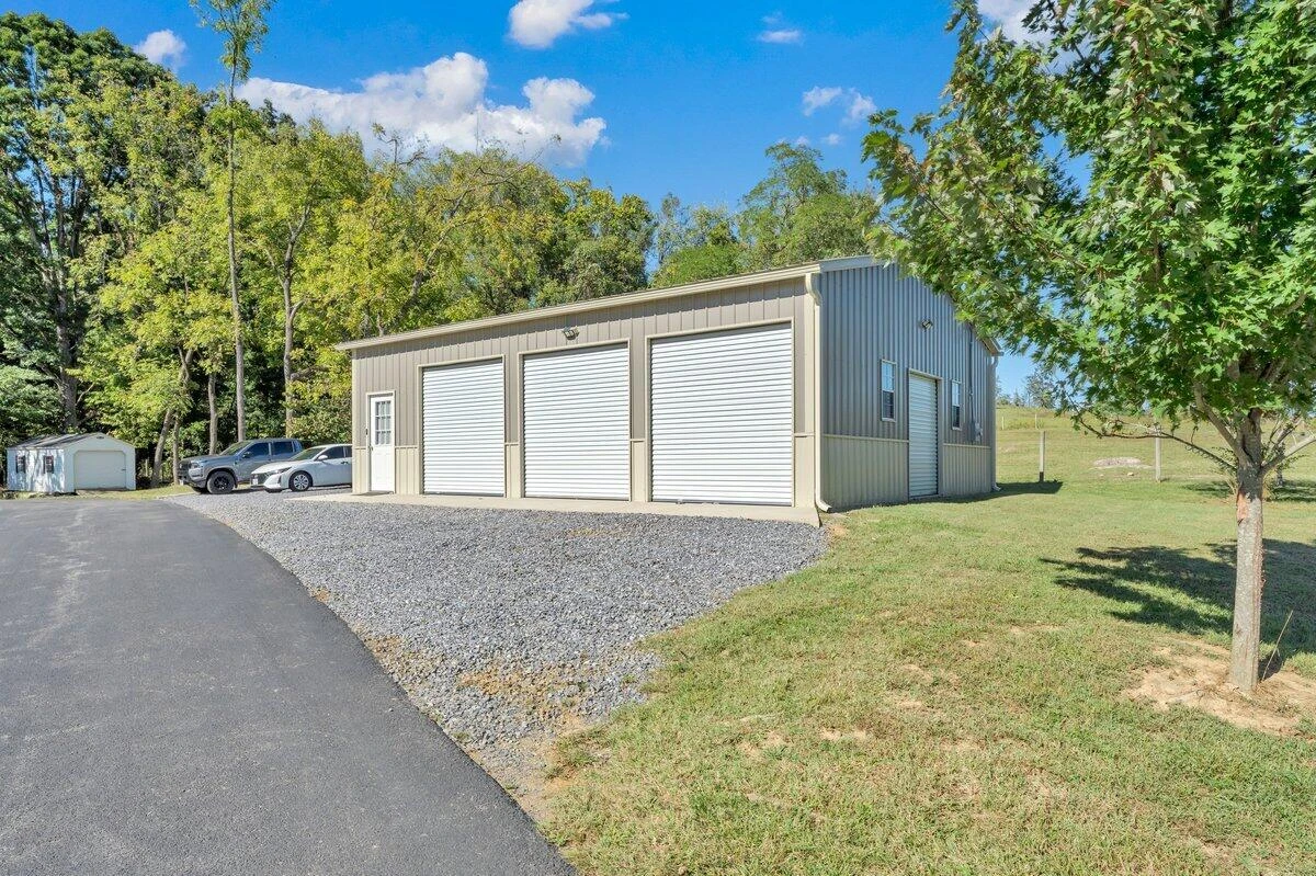 211 Etzler RD - Photo 47