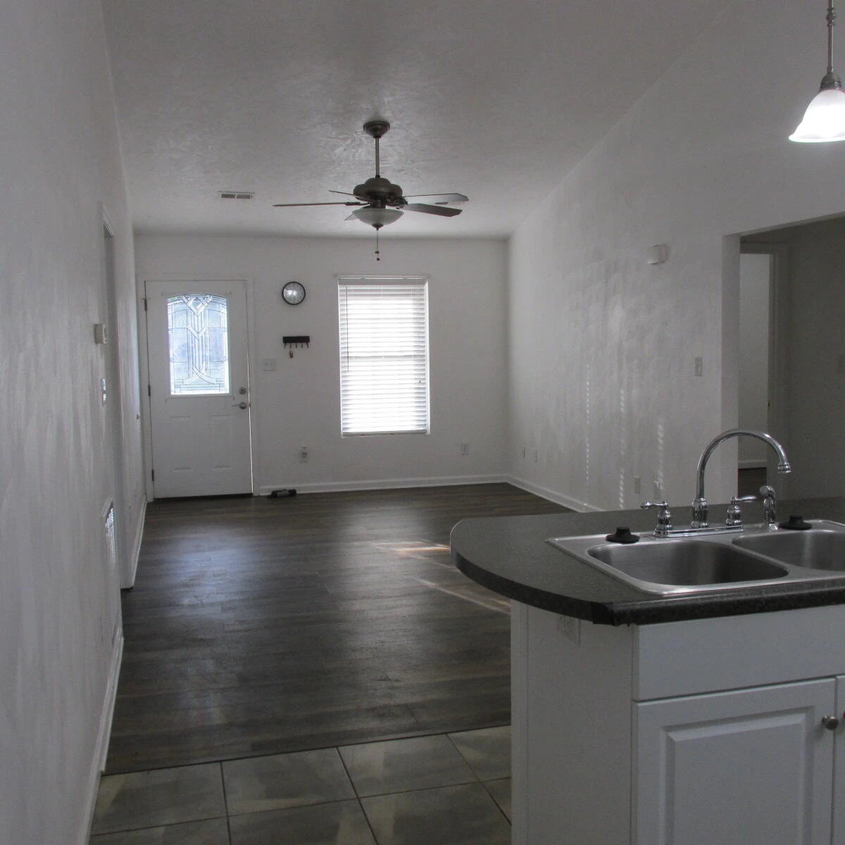 3418 Garden City BLVD SE - Photo 5