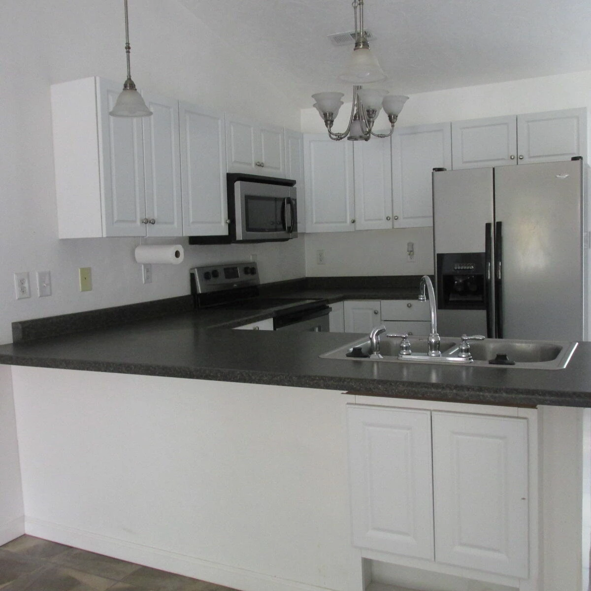 3418 Garden City BLVD SE - Photo 8