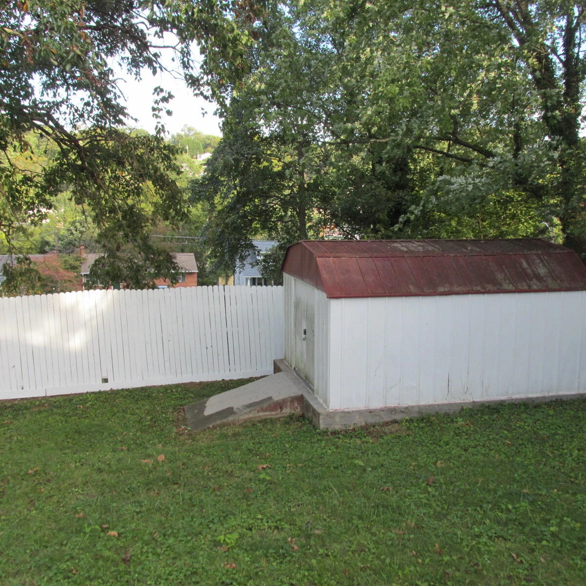 3418 Garden City BLVD SE - Photo 12