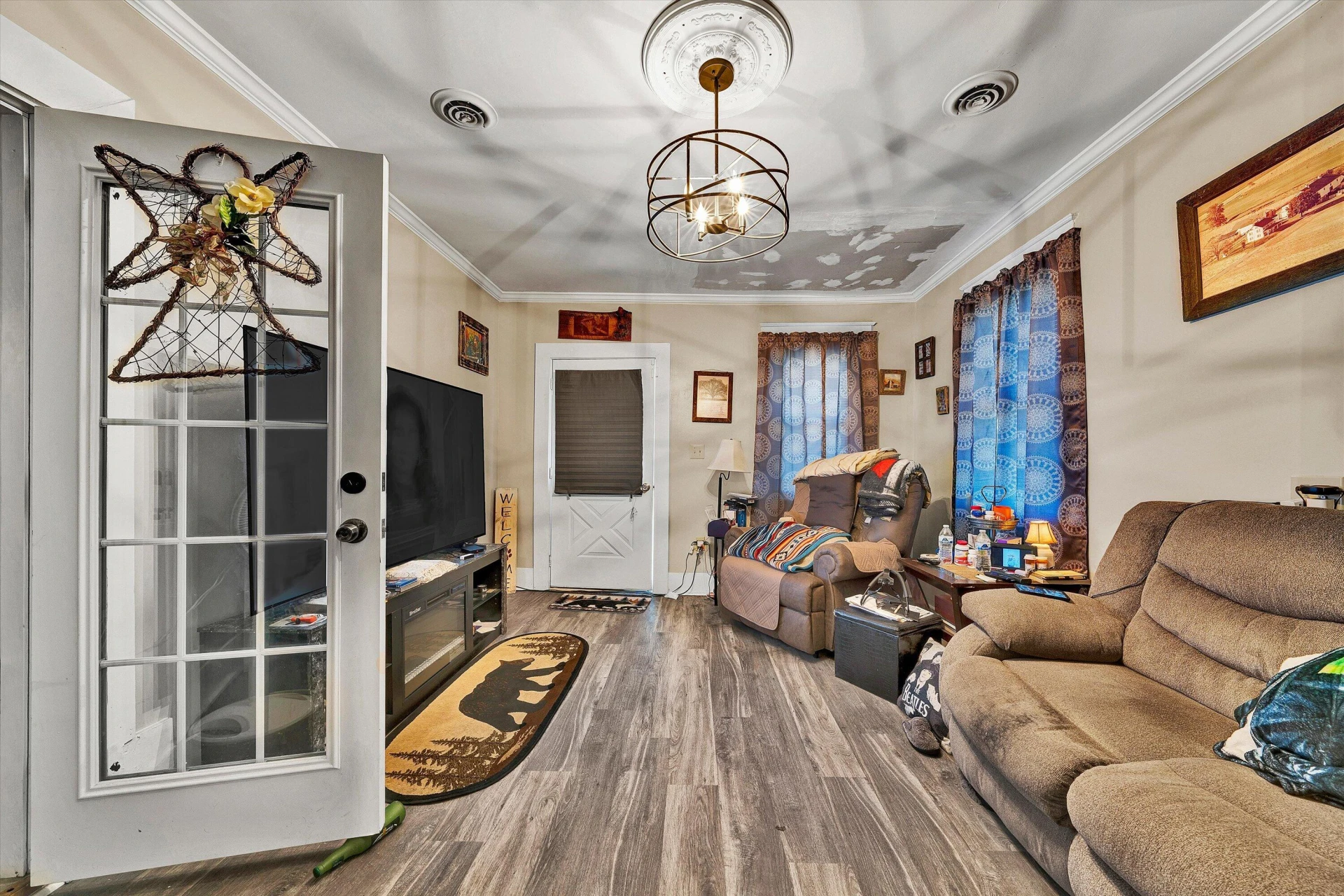 1217 10th ST NW - Photo 3