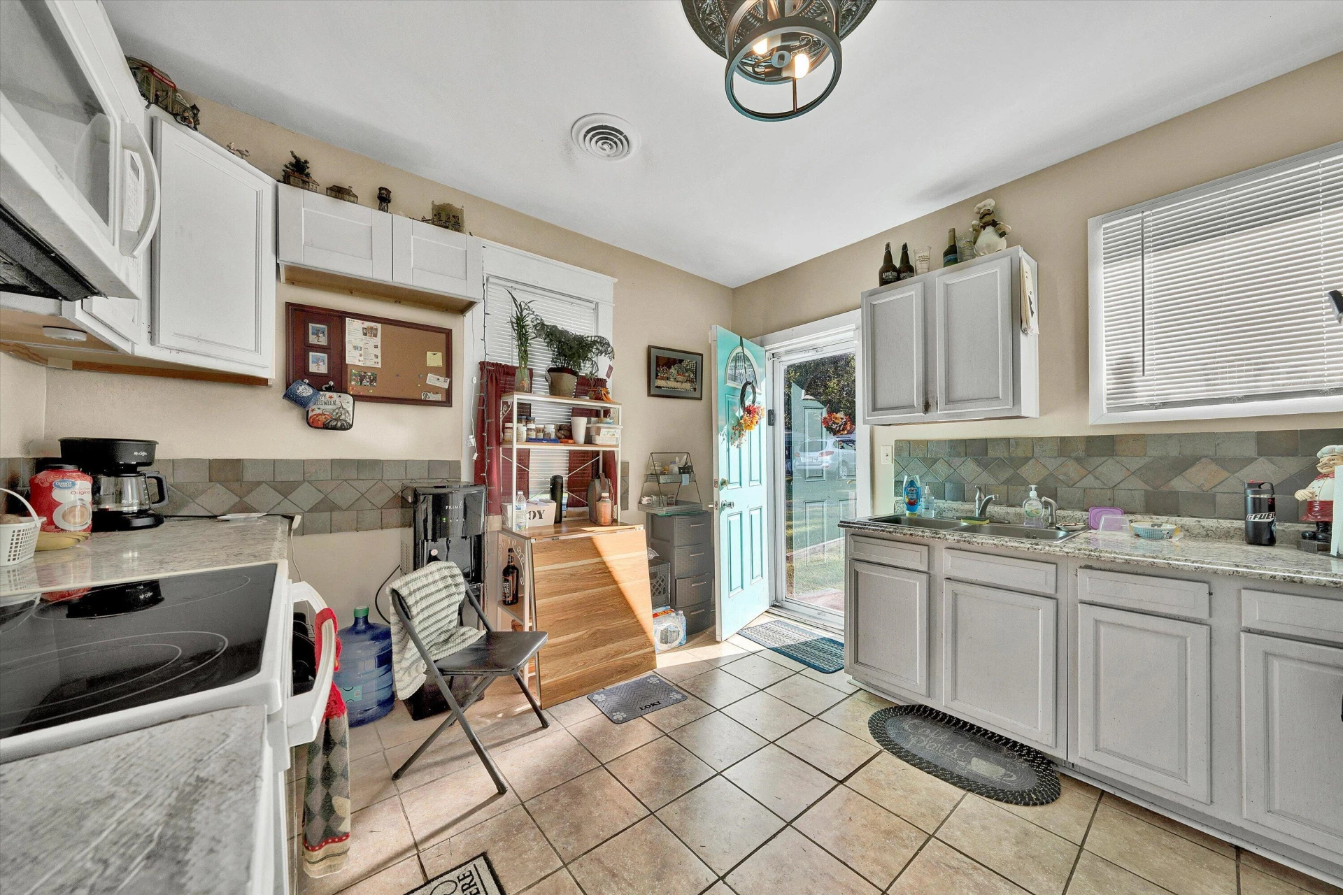 1217 10th ST NW - Photo 6