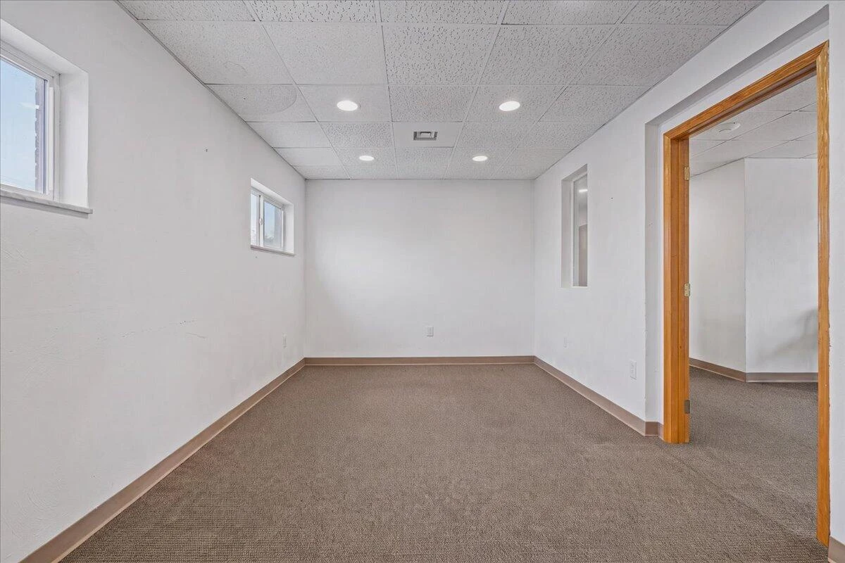 1125 1st ST SW - Photo 9